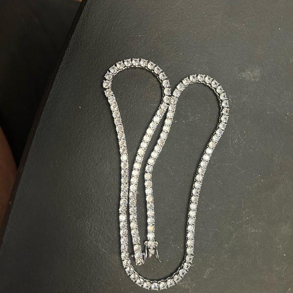 4mm Moissanite Tennis Chain 20 inch Necklace-VVS D-925 Sterling. Passes test. - Picture 9 of 14